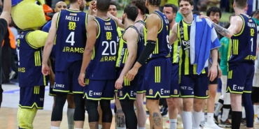 fenerbahce-beko-seride-1-0-one-gecti-HqzHXL3b.jpg
