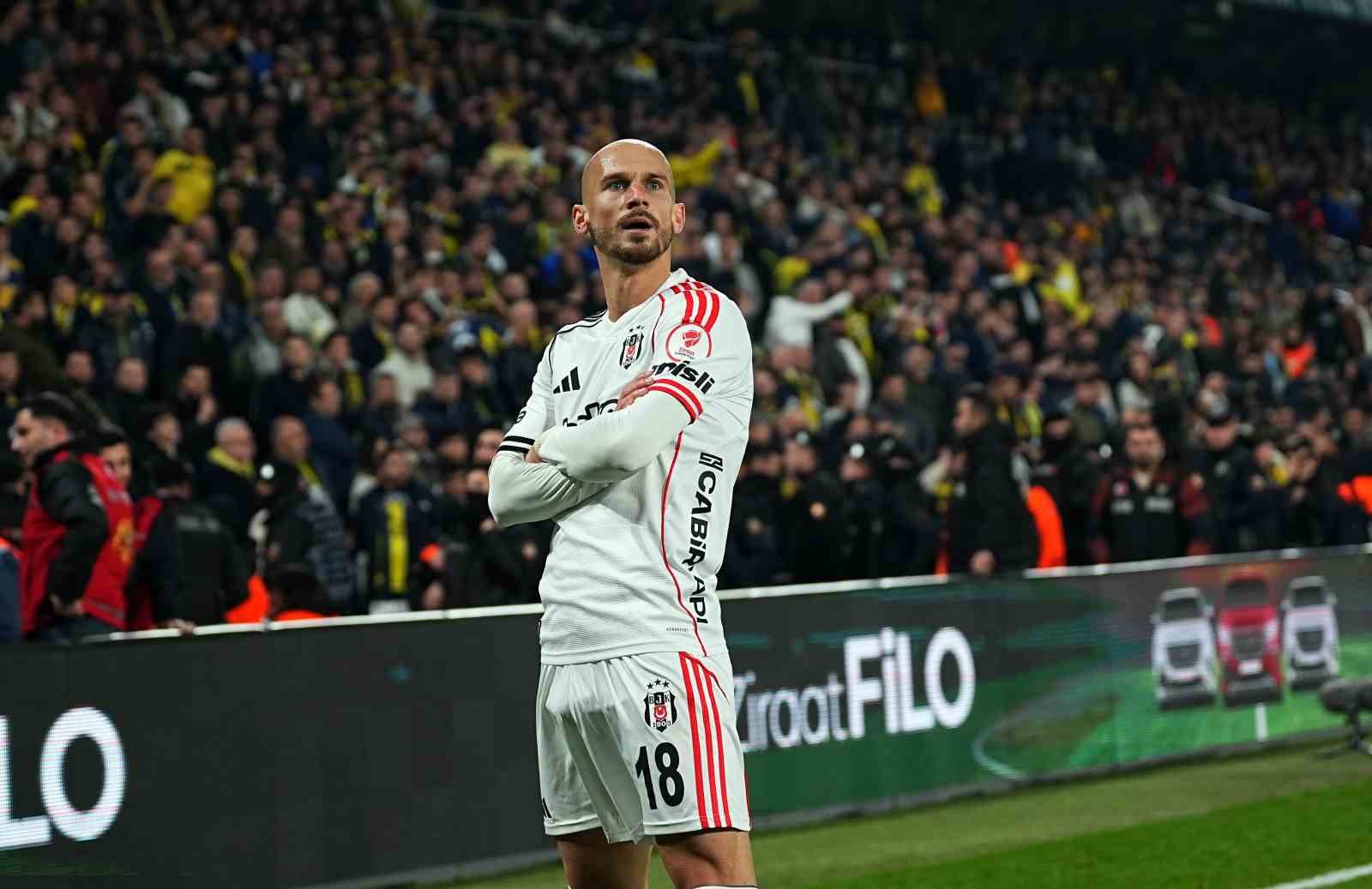 fenerbahce besiktas derbilerinde yabanci golculer on planda 1 wCVdinEj