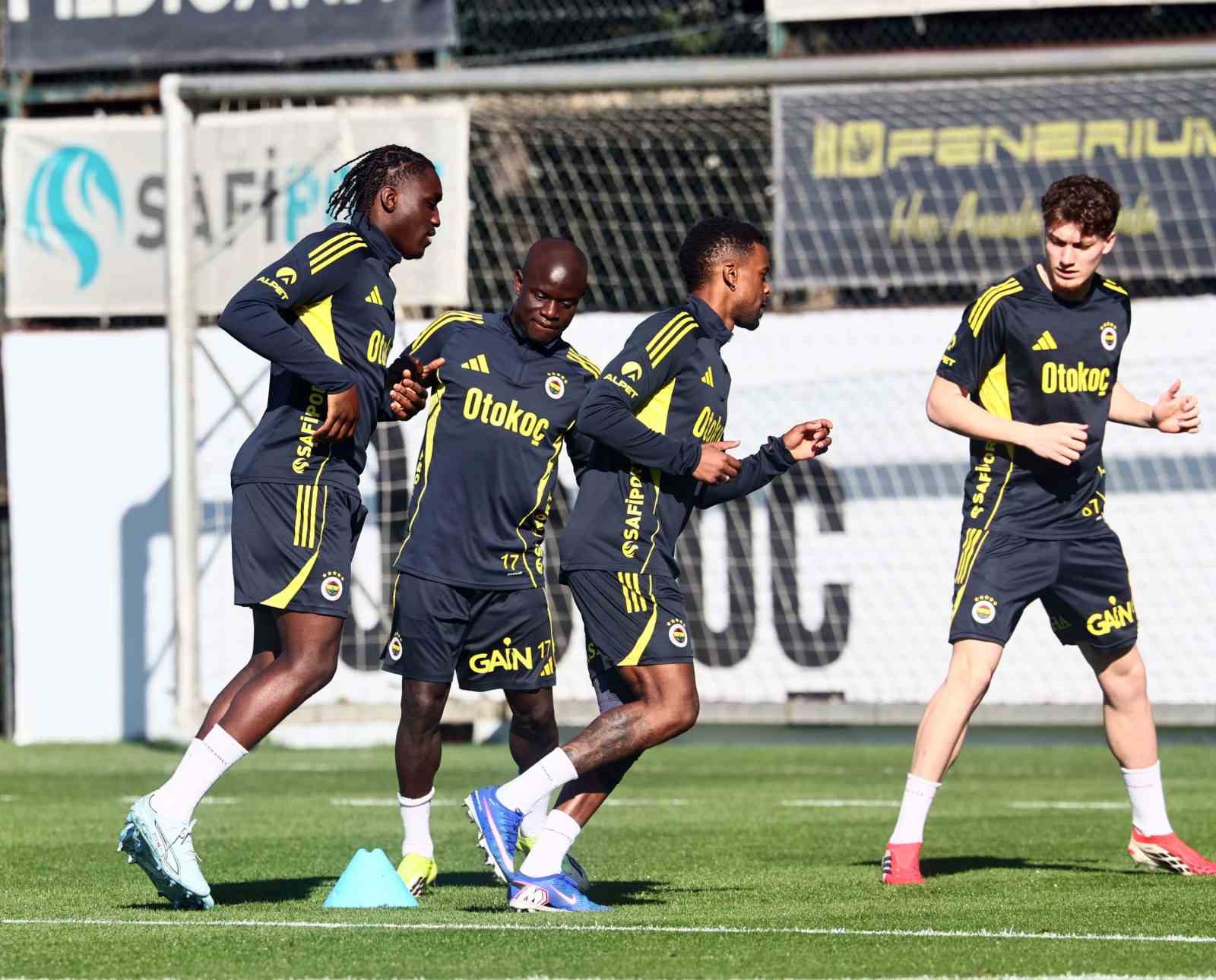 fenerbahce besiktas maci hazirliklarini surdurdu 0