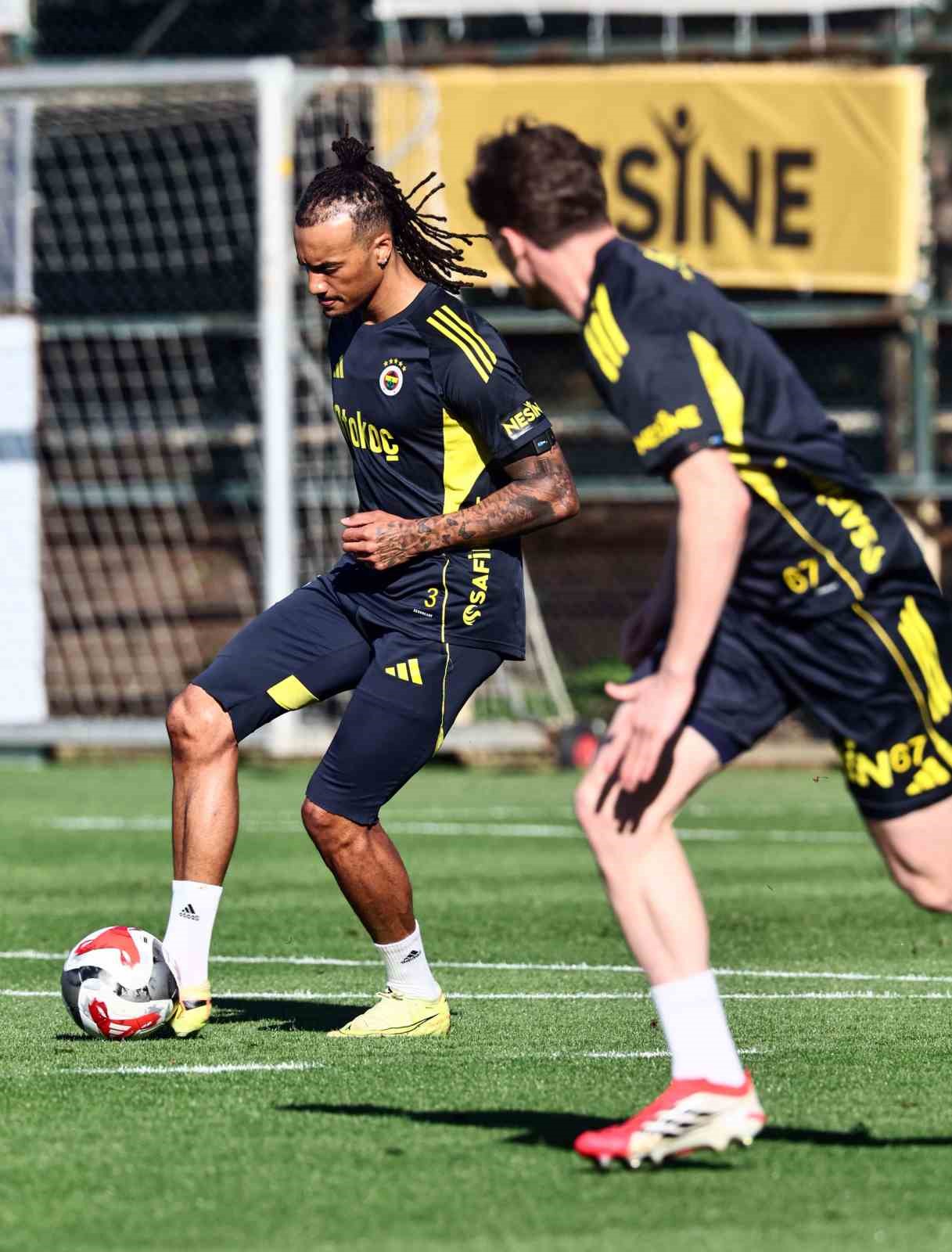 fenerbahce besiktas maci hazirliklarini surdurdu 1 RpmZFllT