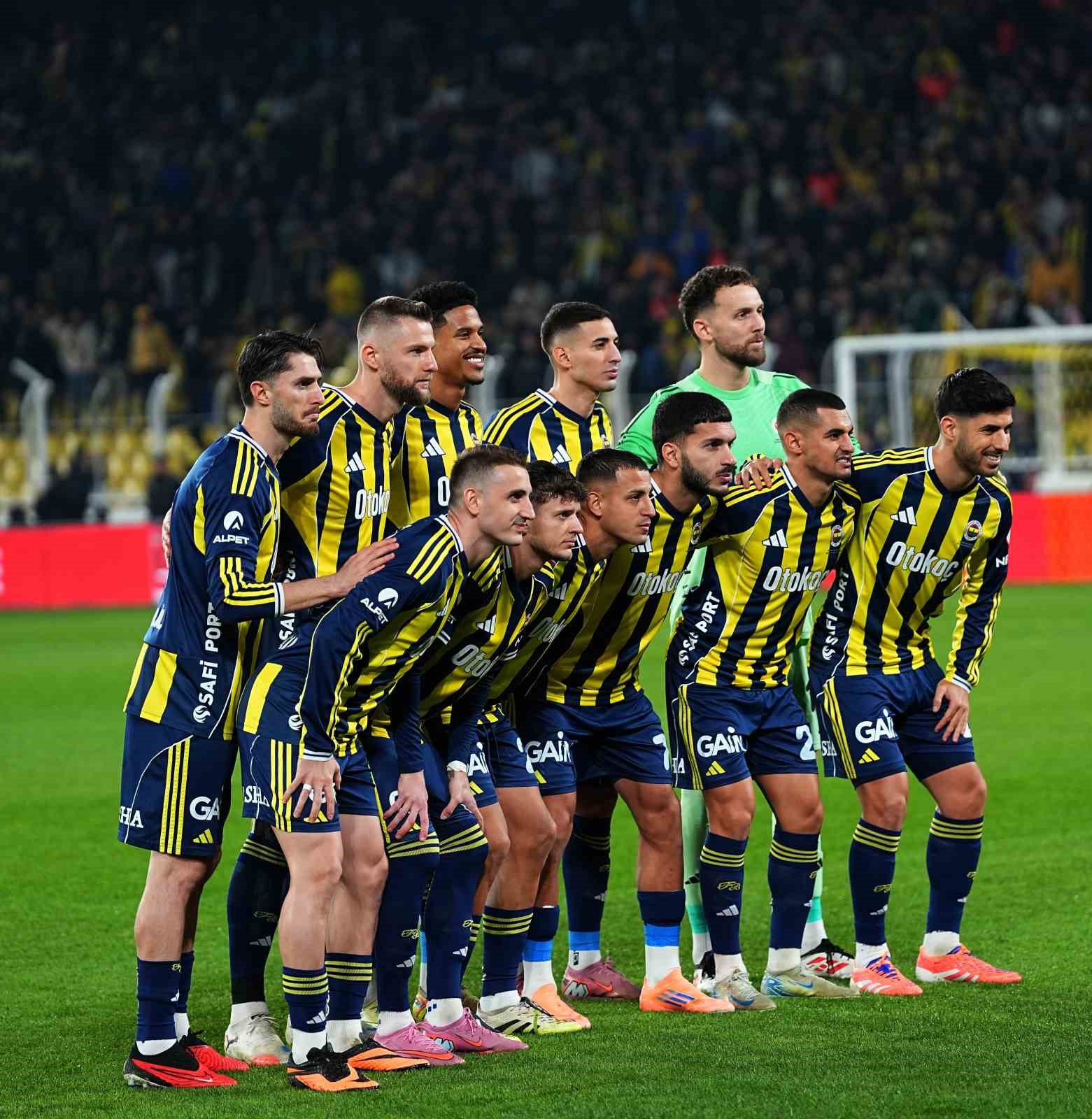 fenerbahce bu sezon evinde ilk kez kaybetti 0 cLNZ4Mhh