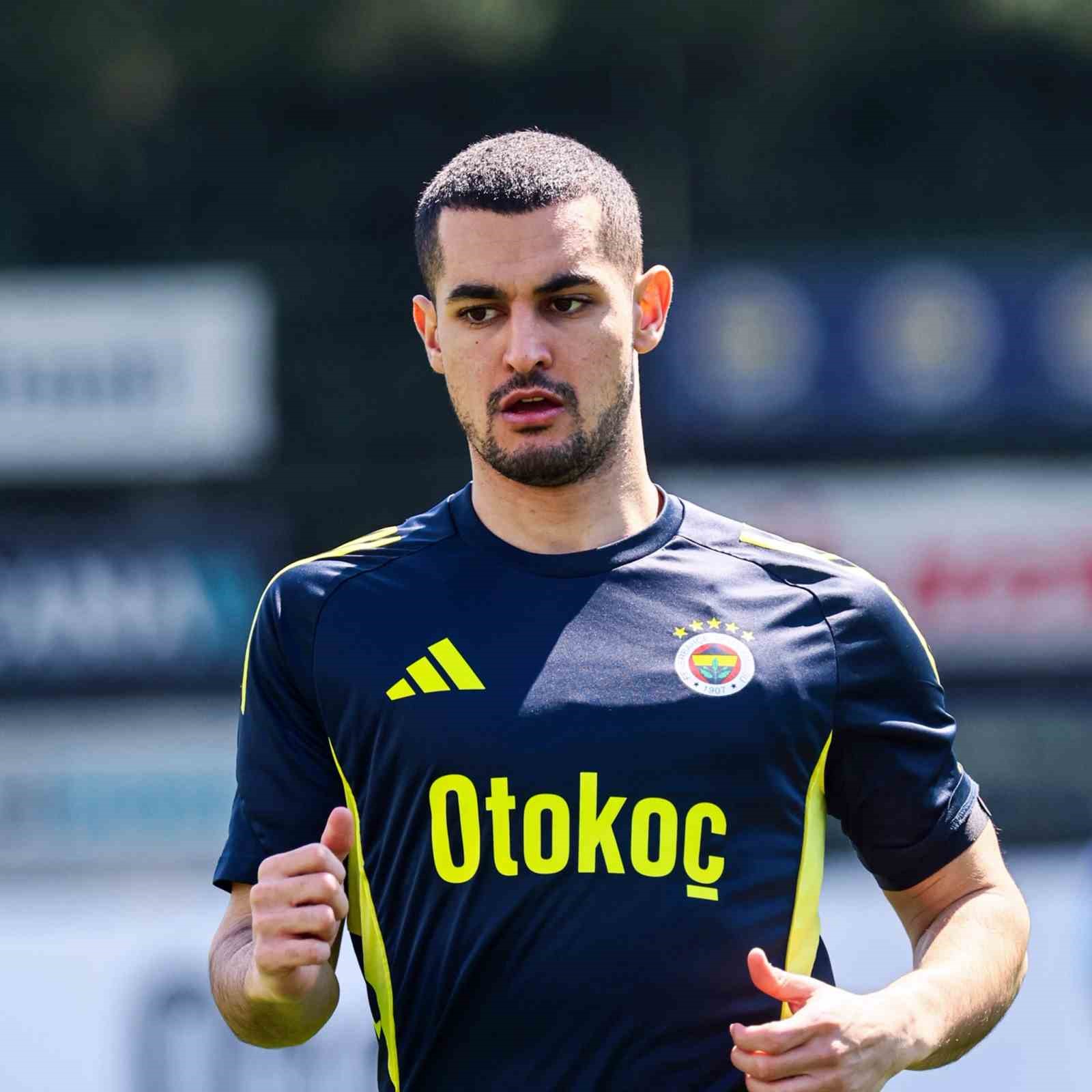 Fenerbahçe, Çaykur Rizespor maçı hazırlıklarına başladı 5 fenerbahce caykur rizespor maci hazirliklarina basladi 1 zVv2yWRX