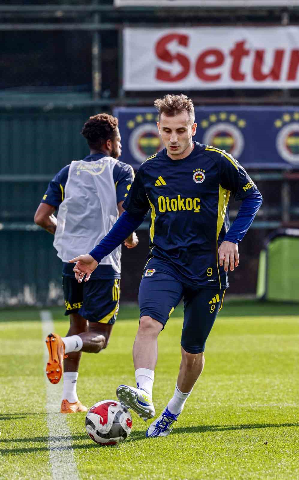 fenerbahce caykur rizespor maci hazirliklarini surdurdu 2 is7a2jeD