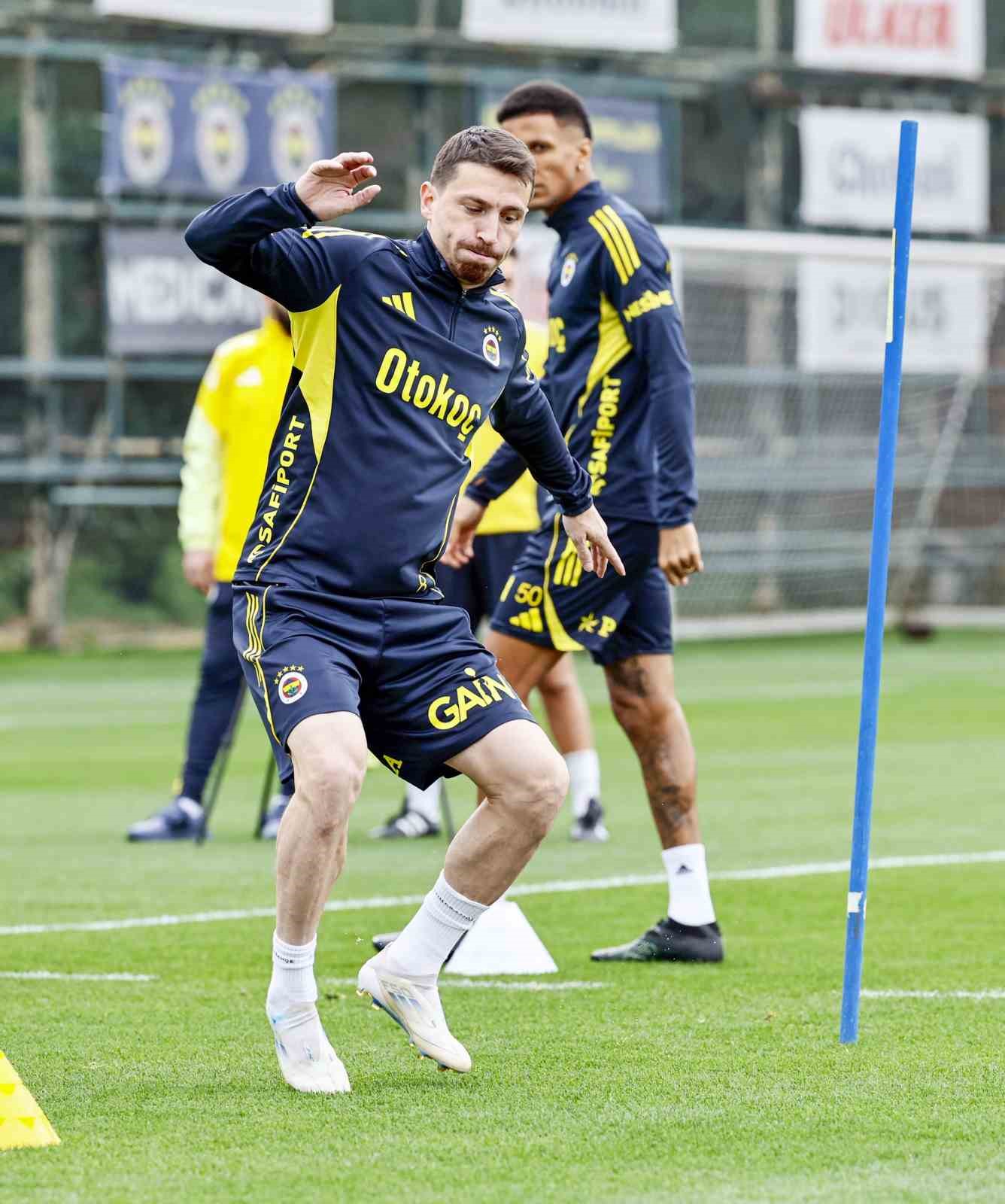 fenerbahce caykur rizespor maci hazirliklarini surdurdu 4 lP2Yh3Ya