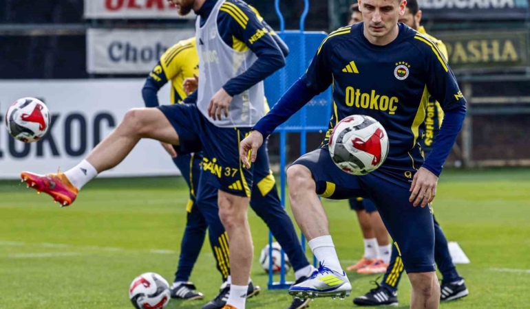 fenerbahce-caykur-rizespor-maci-hazirliklarini-surdurdu-MBuKsNmI.jpg
