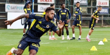 fenerbahce-caykur-rizespor-maci-hazirliklarini-surdurdu-YpaQklUs.jpg