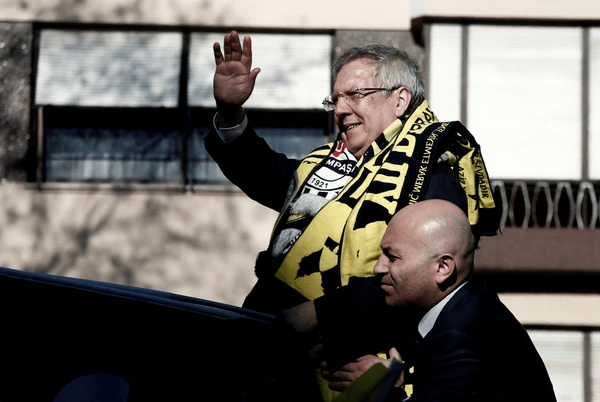 fenerbahce chairman aziz yildirim takes 600nw 1210072675