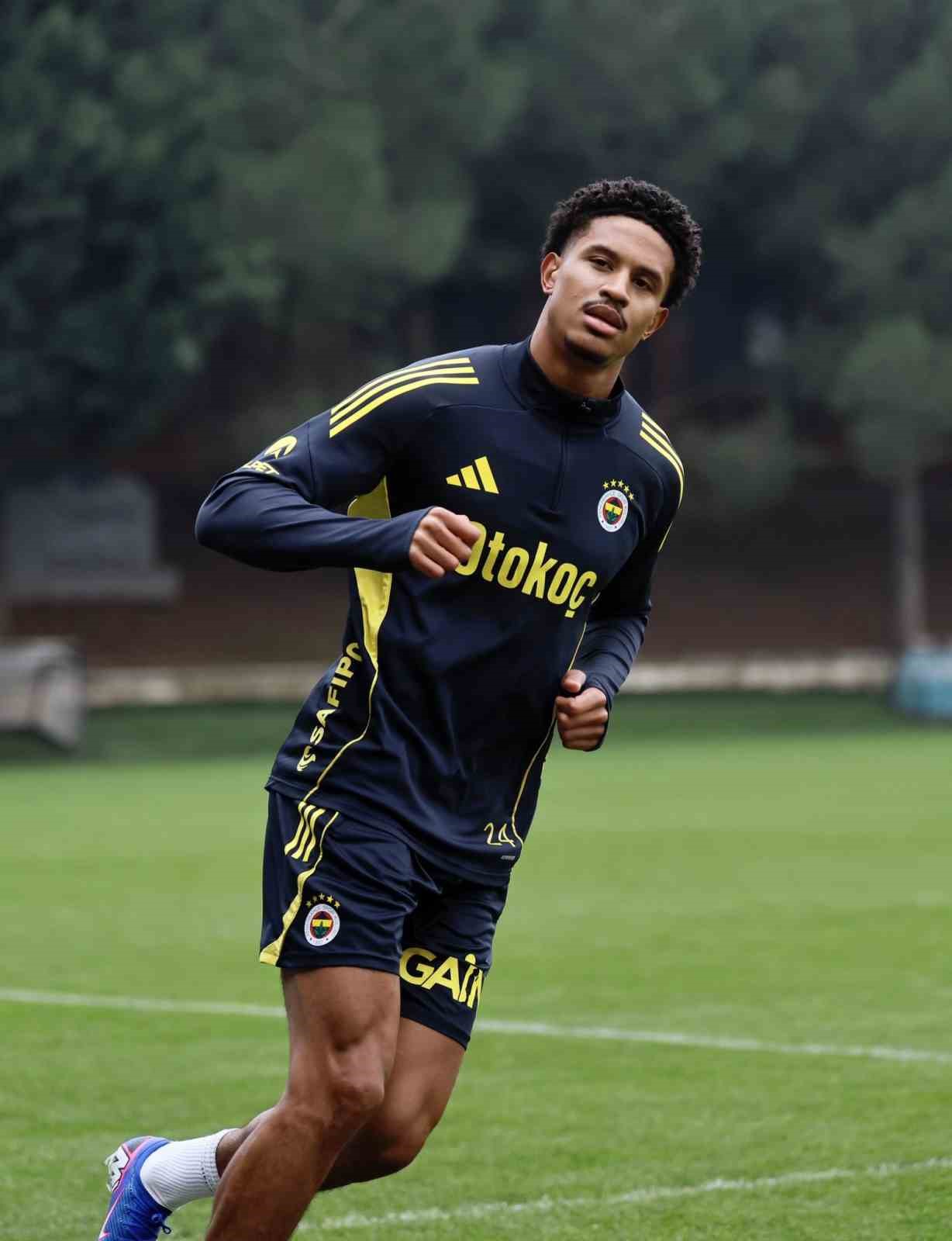 fenerbahce corendon alanyaspor maci hazirliklarina basladi 3 KHyKyYQm
