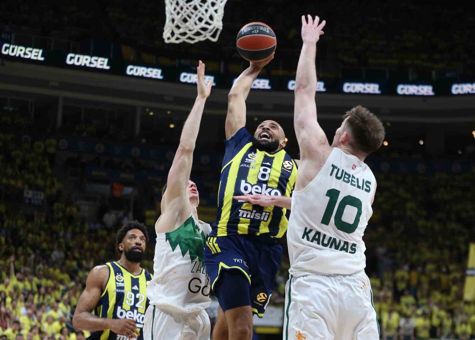Fenerbahçe, Euroleague play-off serisinde 1-0 öne geçti 5 fenerbahce euroleague play off serisinde 1 0 one gecti 1 dOBmMNje