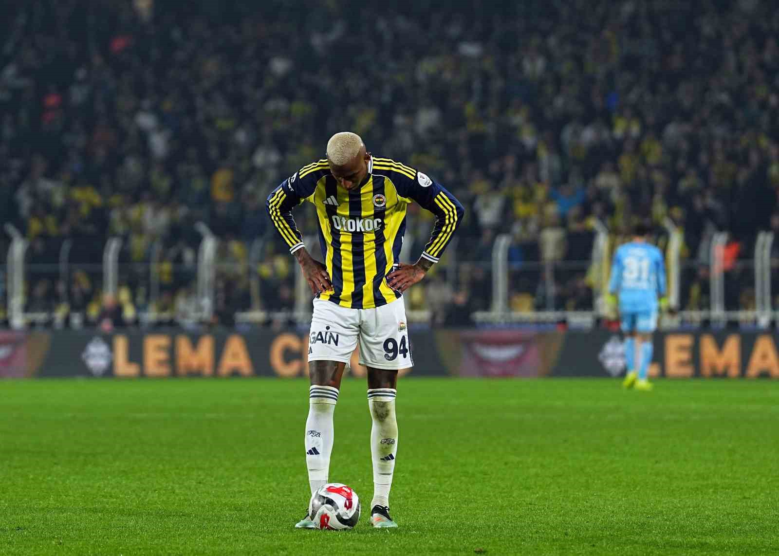 fenerbahce evinde 3 kez puan kaybetti 2 Kvg47bVG