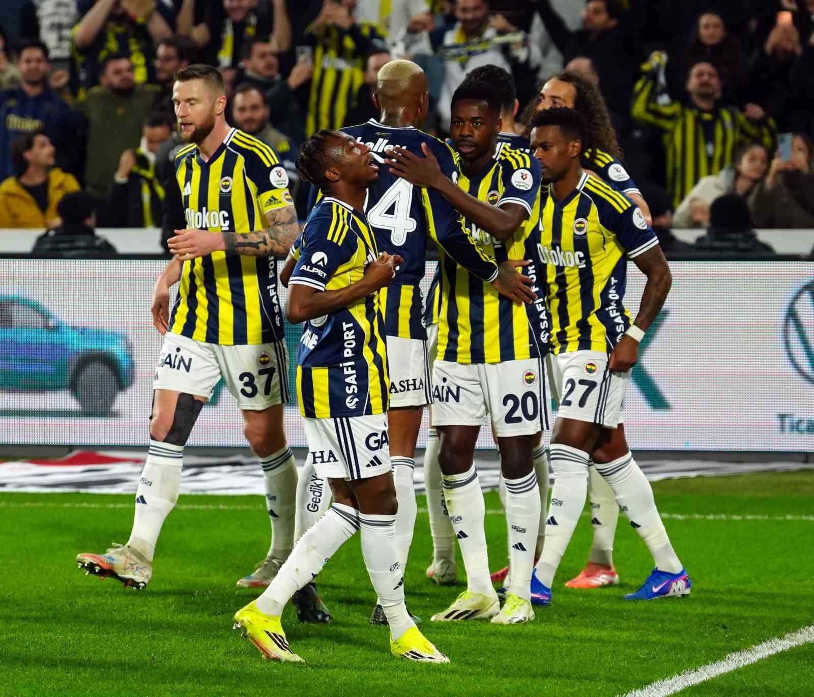 fenerbahce fcsbye konuk olacak 1 AfMJcAdG