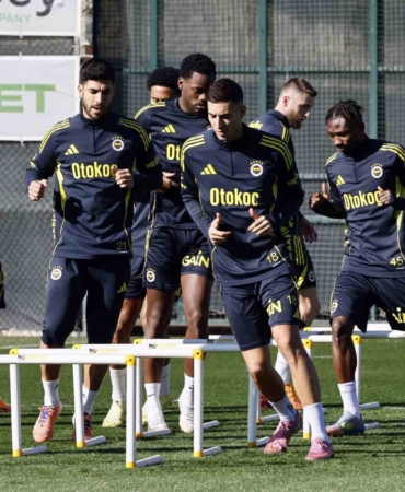 fenerbahce-ferencvaros-macinin-hazirliklarini-surdurdu-IekrmS7v.jpg