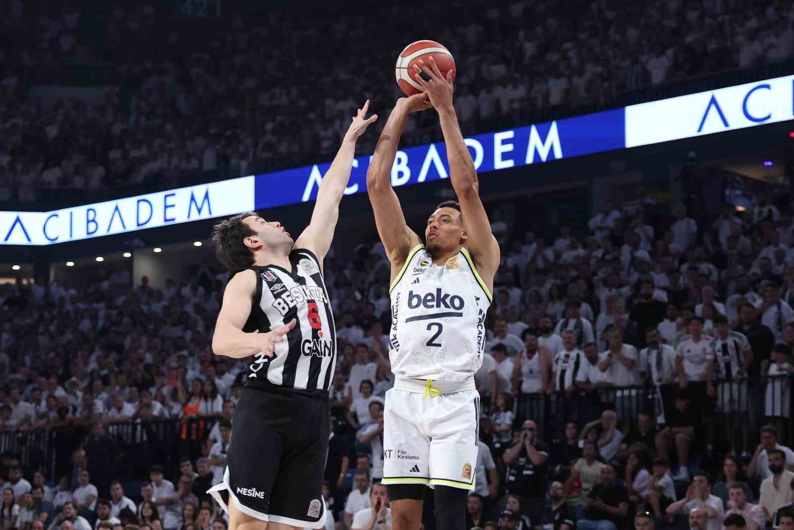Fenerbahçe, final serisinde 2-1 öne geçti 6 fenerbahce final serisinde 2 1 one gecti 2 XKftqR1d