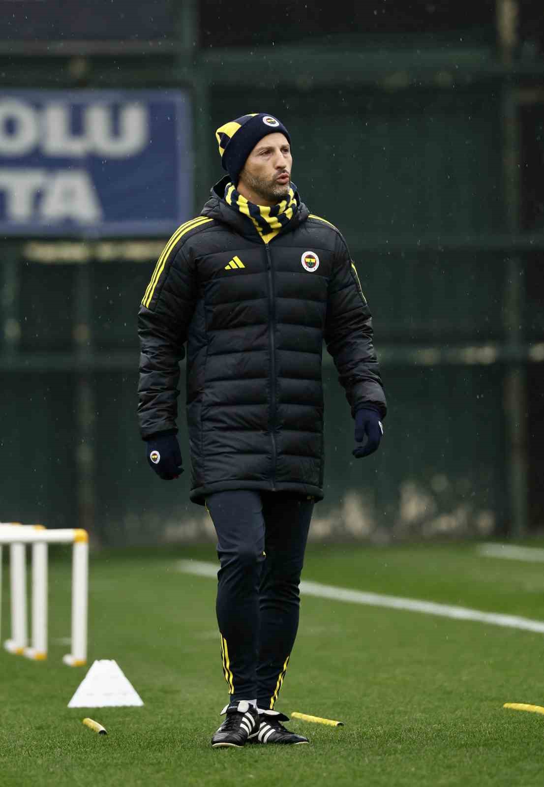 fenerbahce galatasaray derbisinin hazirliklarina basladi 4 WN8rdlmv