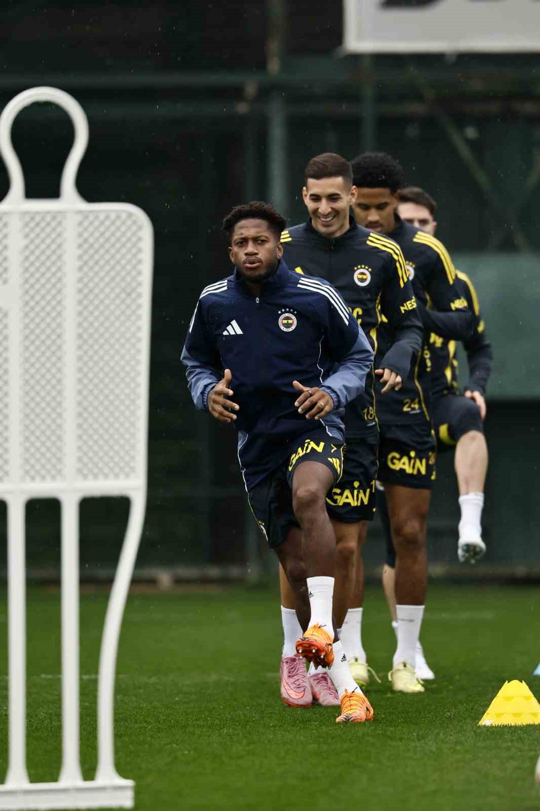 fenerbahce galatasaray derbisinin hazirliklarina basladi 5 ebTfDjpO