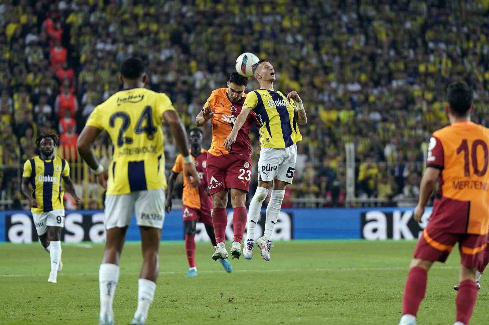 fenerbahce galatasaray derbisinin kadikoy karnesi 1 H4gG7OFQ