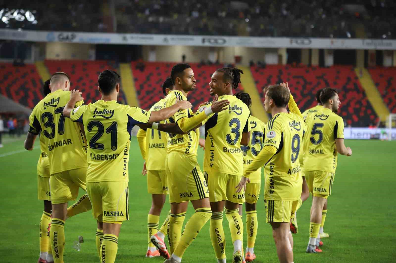 Fenerbahçe, Gaziantep FK’yı üst üste 10. kez mağlup etti 4 fenerbahce gaziantep fkyi ust uste 10 kez maglup etti 0 HDNy3YzF