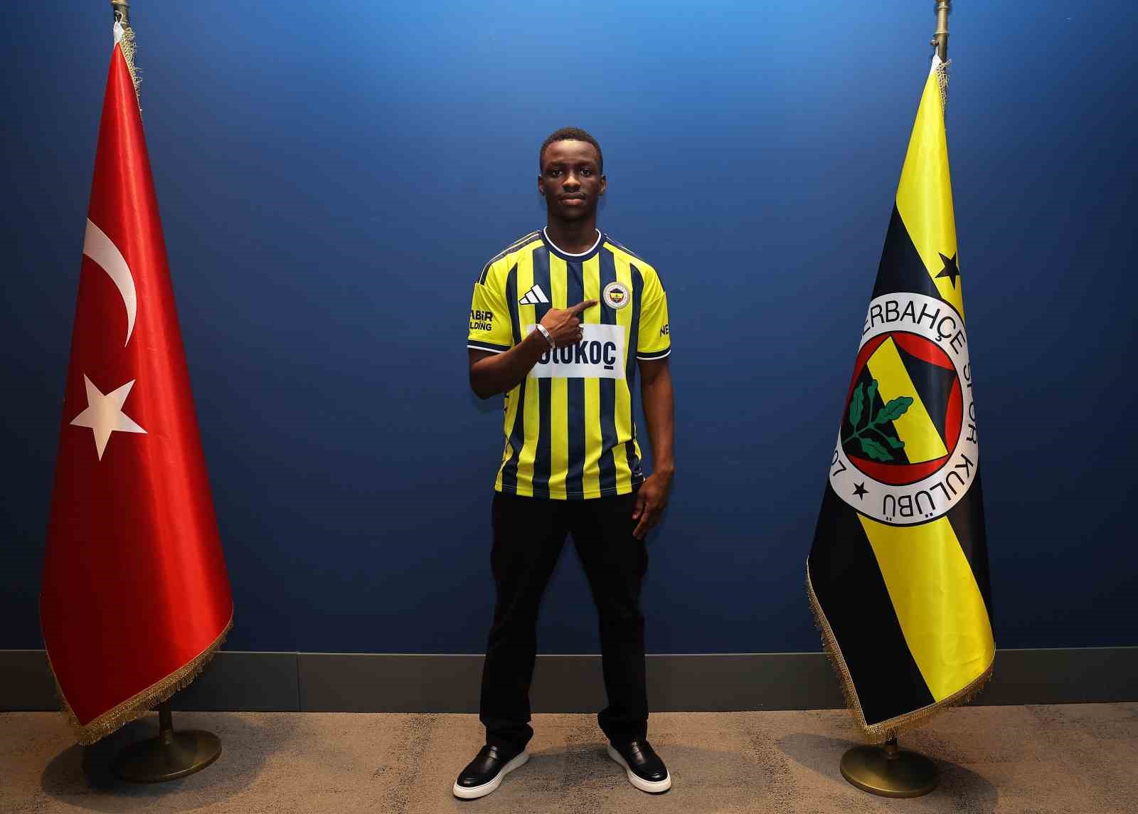 fenerbahce genc yetenek amara diouf ile sozlesme imzaladi 0 luZKuljZ