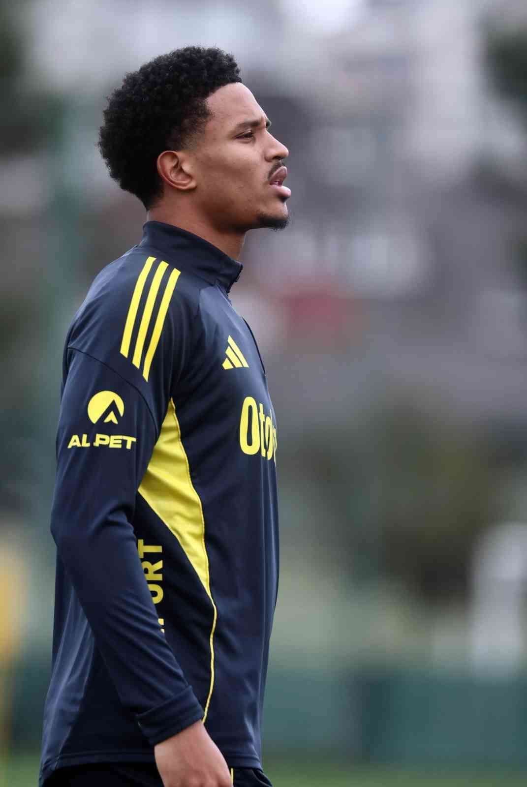 fenerbahce genclerbirligi macinin hazirliklarina basladi 8 cJUeAST1