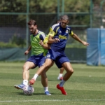 fenerbahce-gornik-zabrze-ile-oynayacagi-rovans-macinin-hazirliklarina-basladi-LcxPVnhc.jpg