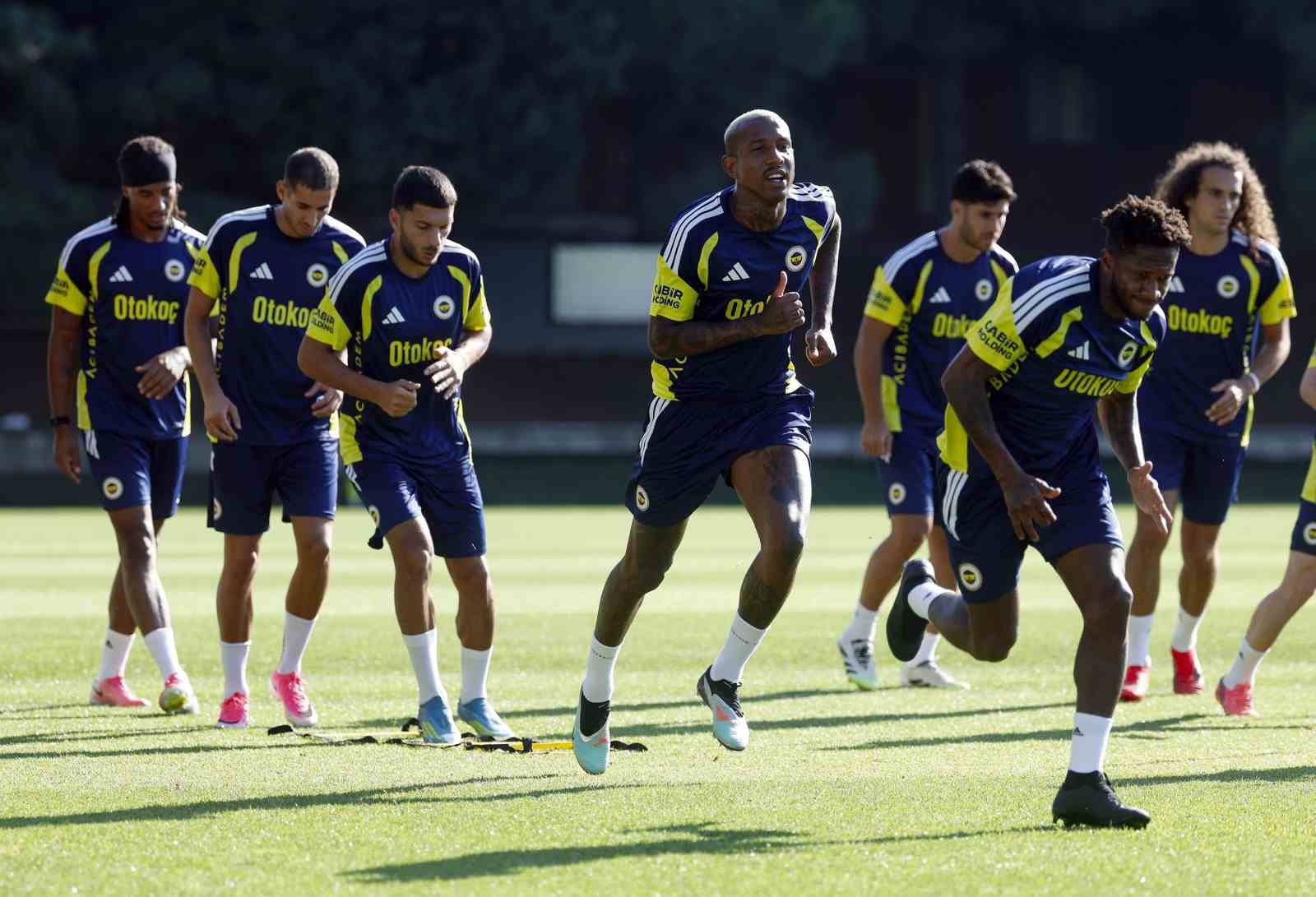 Fenerbahçe, Gornik Zabrze maçı hazırlıklarını sürdürdü 6 fenerbahce gornik zabrze maci hazirliklarini surdurdu 2 tz3MlJQT