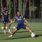 fenerbahce-gornik-zabrze-maci-hazirliklarini-surdurdu-679mlyTL.jpg