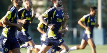 fenerbahce-gornik-zabrze-maci-hazirliklarini-surdurdu-PexeQVW3.jpg