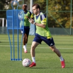 fenerbahce-gornik-zabrze-maci-hazirliklarini-surdurdu-yuNigiT4.jpg