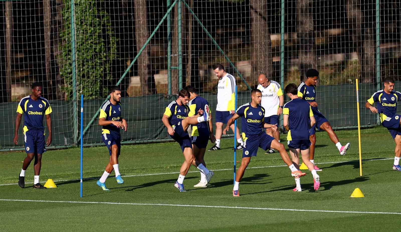 Fenerbahçe, Gornik Zabrze maçına hazır 5 fenerbahce gornik zabrze macina hazir 1 XNK9AkvF