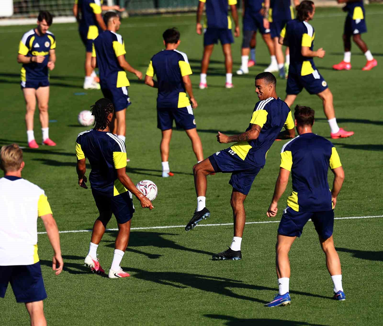 Fenerbahçe, Gornik Zabrze maçına hazır 16 fenerbahce gornik zabrze macina hazir 12 VgsUvBff