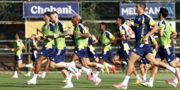 fenerbahce-gornik-zabrze-macinin-hazirliklarini-surdurdu-rT3L9UgS.jpg