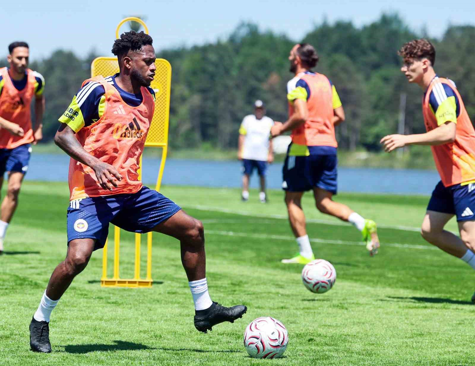 fenerbahce hazirliklarini surdurdu 1 kmHltA3i