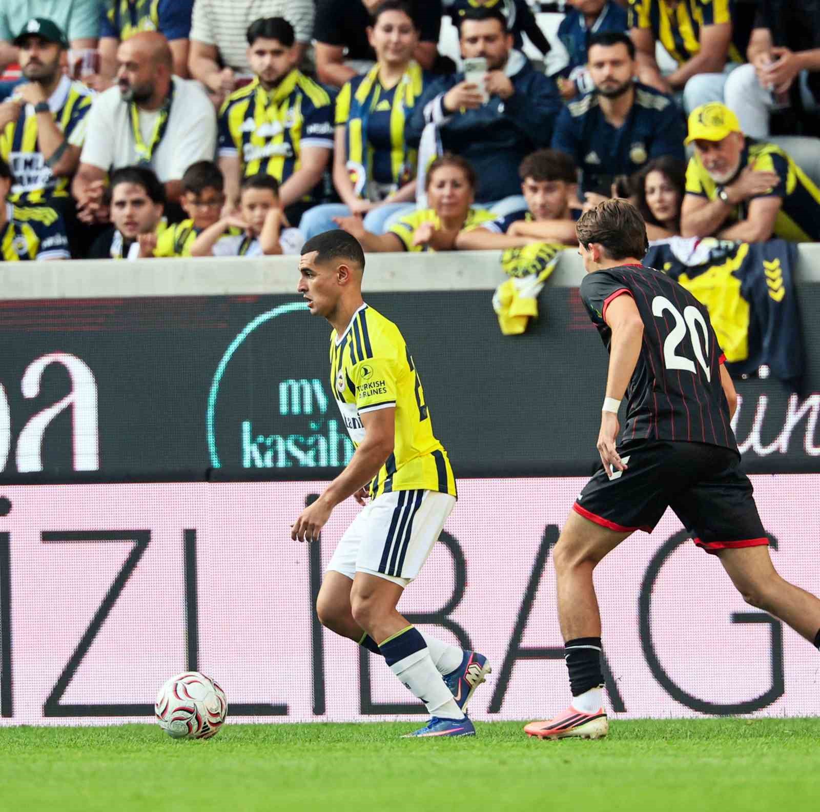 Fenerbahçe, ilk hazırlık maçında fark attı 5 fenerbahce ilk hazirlik macinda fark atti 1 F2ZReTNP