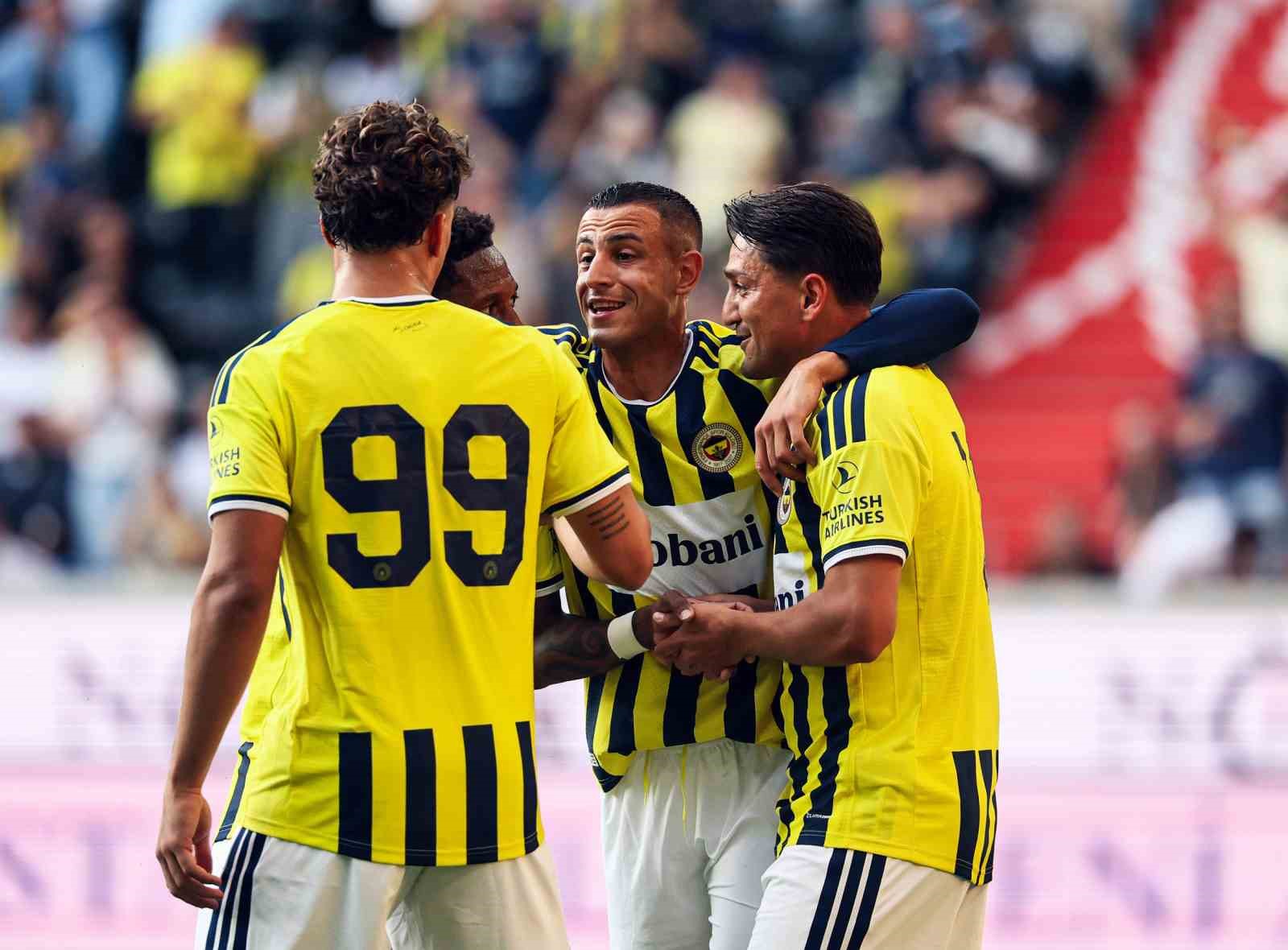 Fenerbahçe, ilk hazırlık maçında fark attı 8 fenerbahce ilk hazirlik macinda fark atti 4 IqW8Fhif