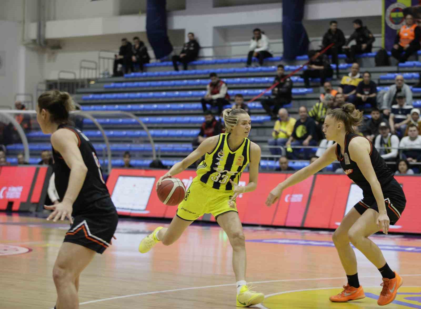Fenerbahçe, Kadınlar Basketbol Süper Ligi yarı final serisinde 1-0 öne geçti 5 fenerbahce kadinlar basketbol super ligi yari final serisinde 1 0 one gecti 1 DjqQ7pYS