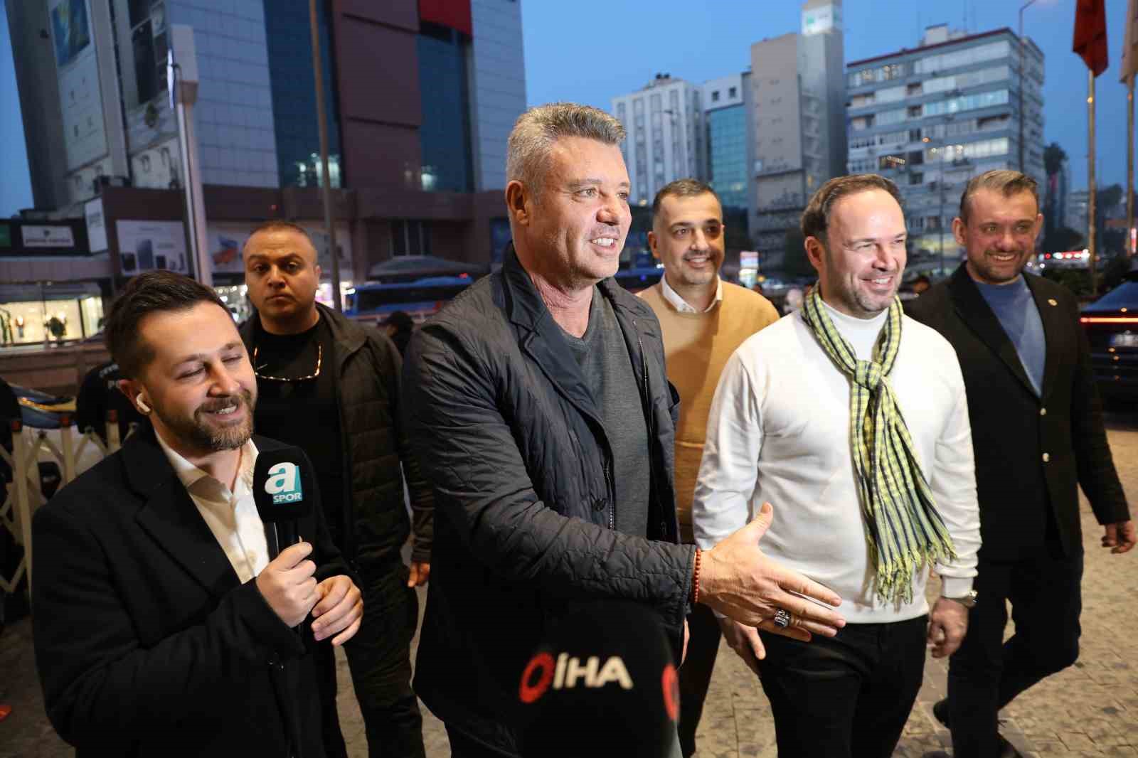 fenerbahce kafilesi adanaya geldi 3 X8dIamdy