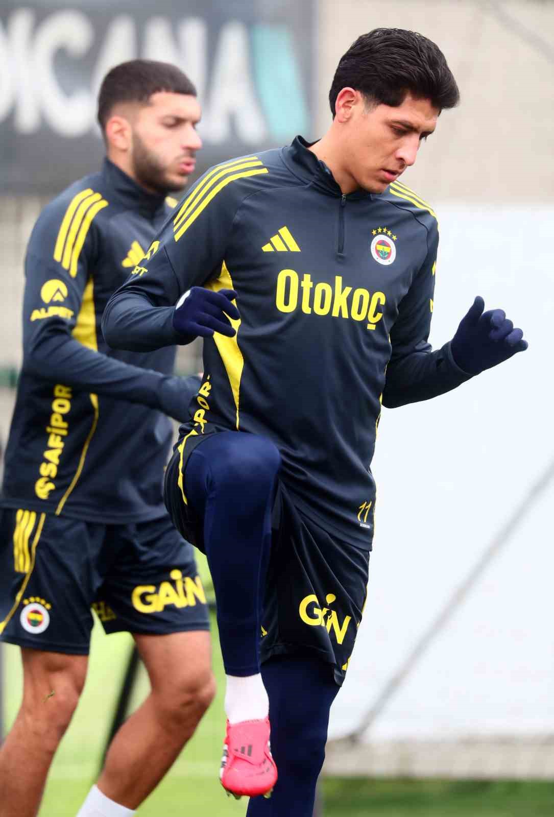 fenerbahce kocaelispor maci hazirliklarina basladi 2 KB6pqNdW