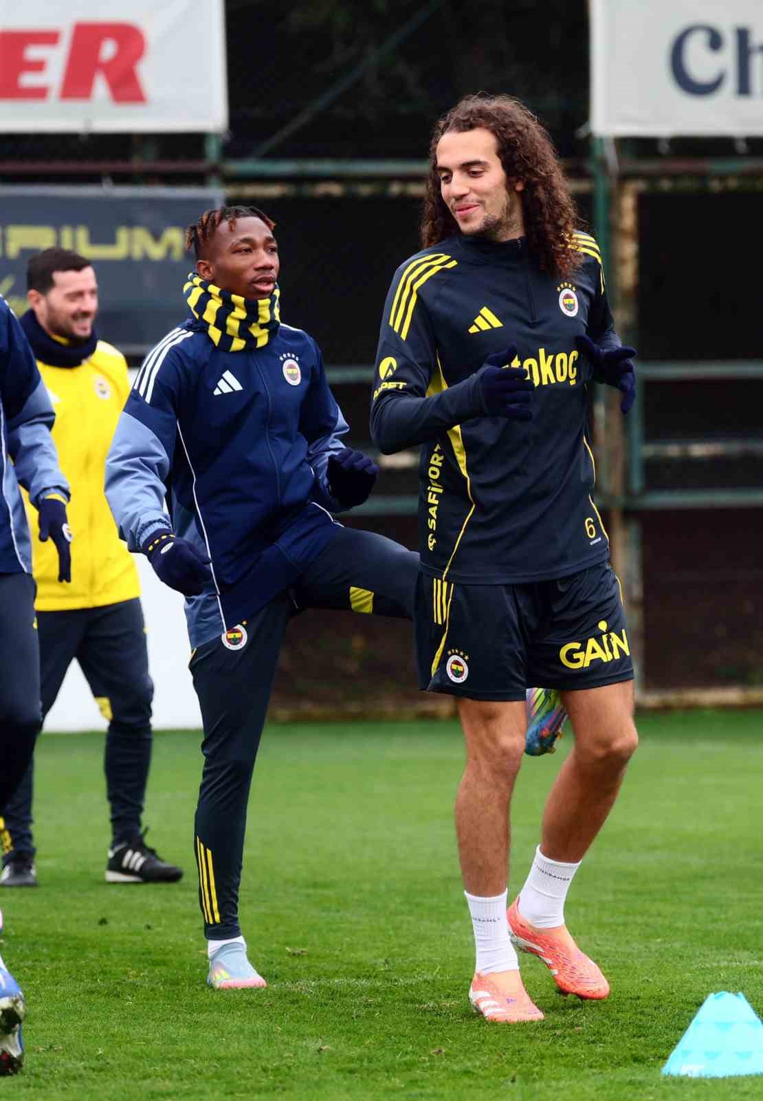 Fenerbahçe, Kocaelispor maçının hazırlıklarını tamamladı 9 fenerbahce kocaelispor macinin hazirliklarini tamamladi 5 ld6DVnws