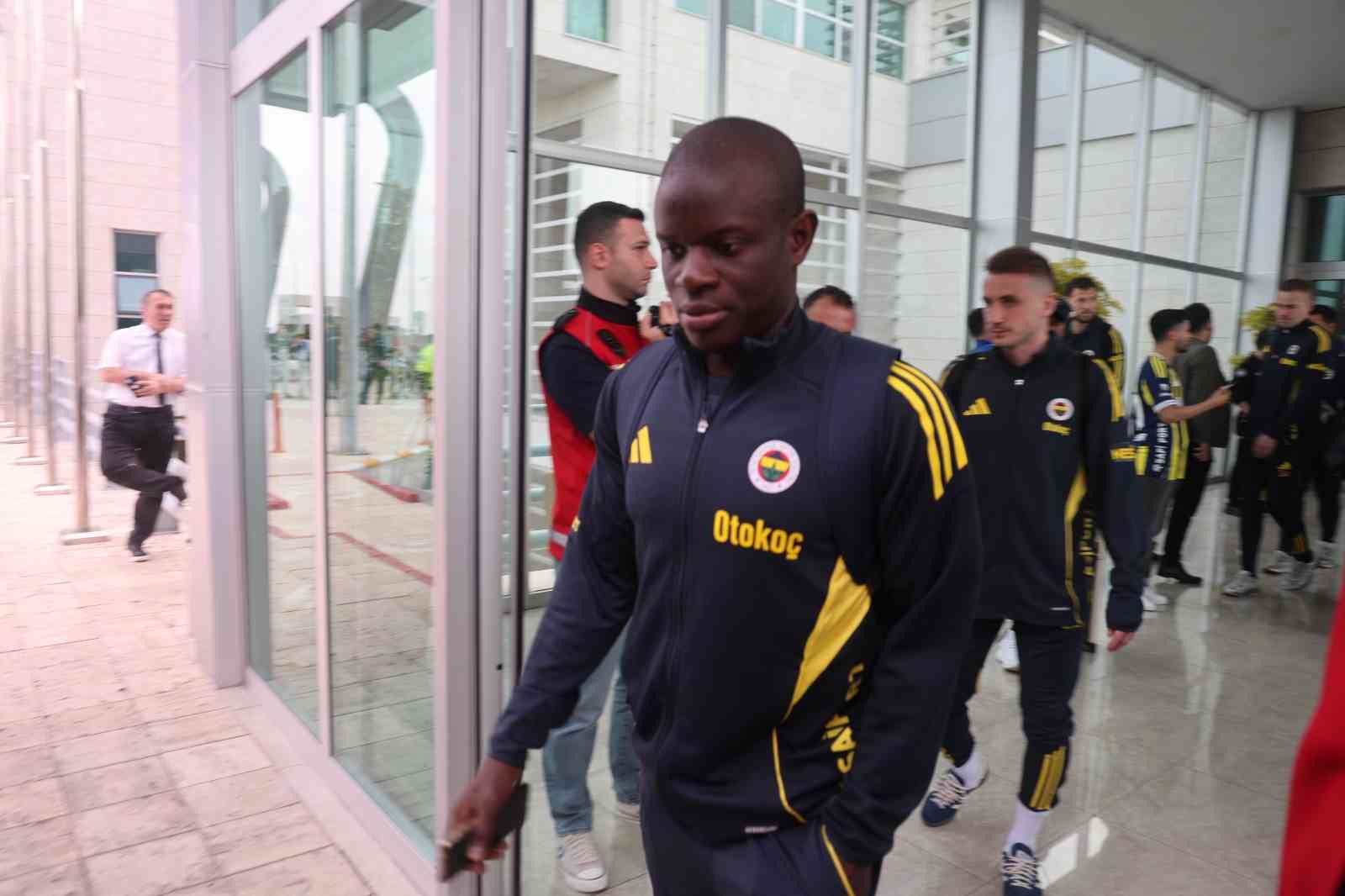 fenerbahce konyada 2 vB7JSIOu