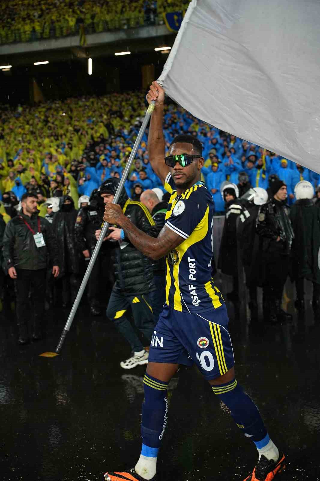 fenerbahce kupayi kaldirdi 187 fy92ShkM