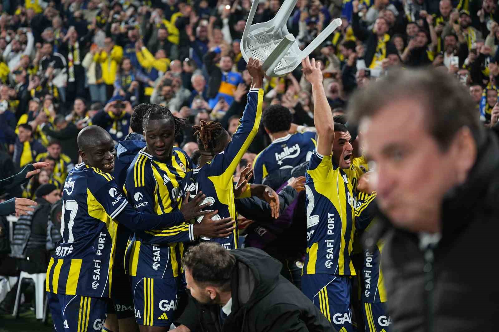 fenerbahce lider galatasaray ile puan farkini 1e indirdi 1