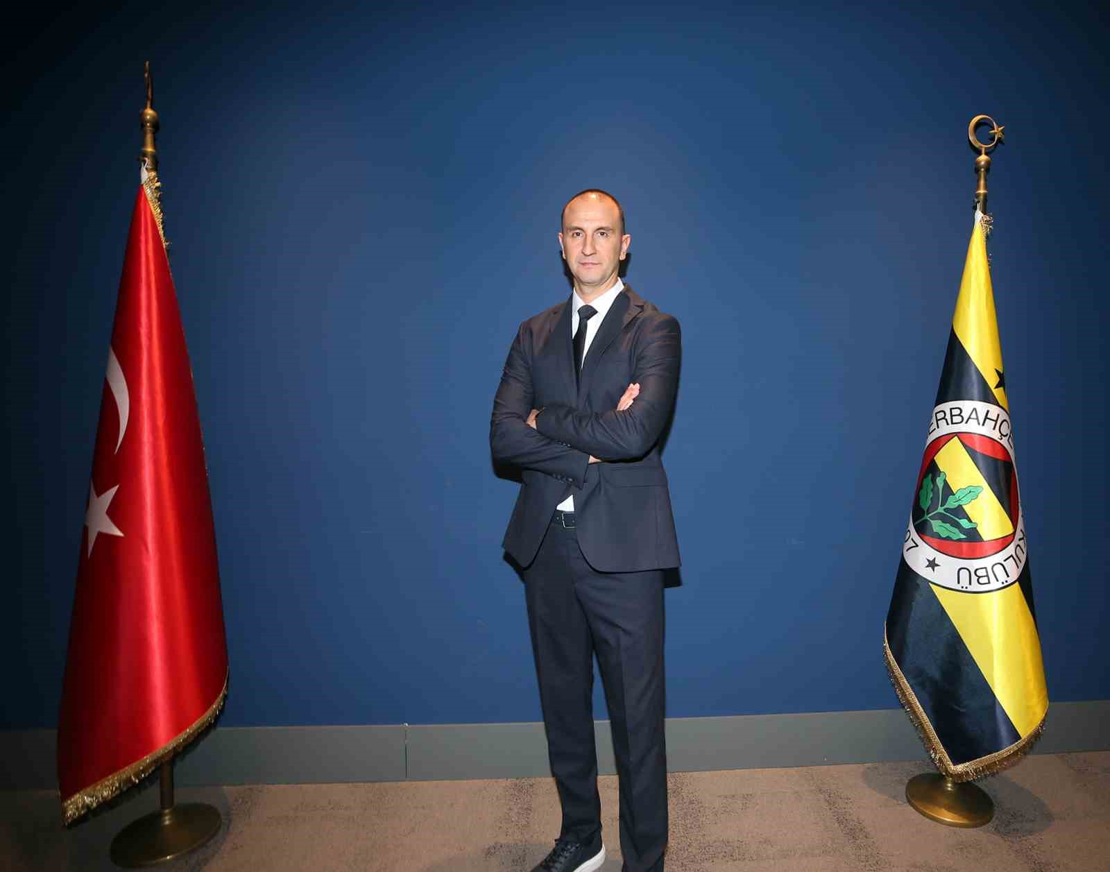 fenerbahce medicanada basantrenor taner atik icin imza toreni duzenlendi 0