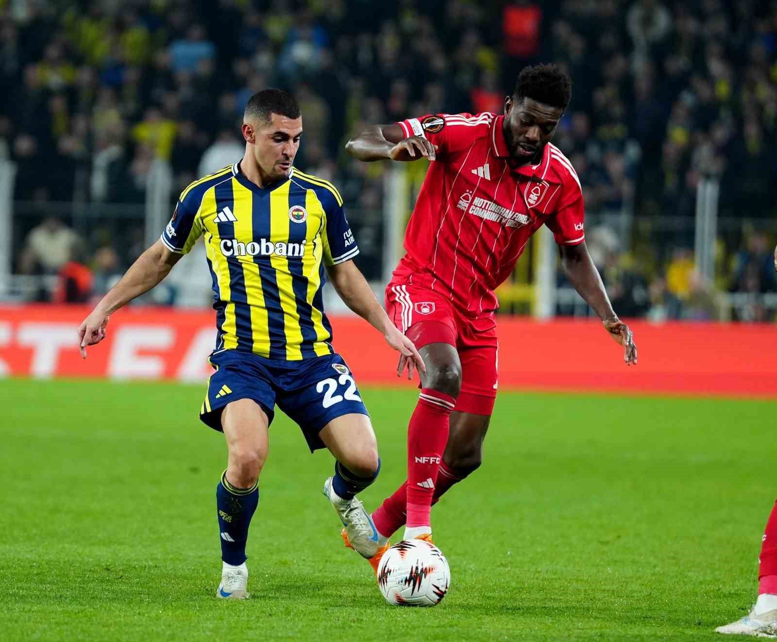 fenerbahce nottingham forest deplasmaninda 3 YVbOr558