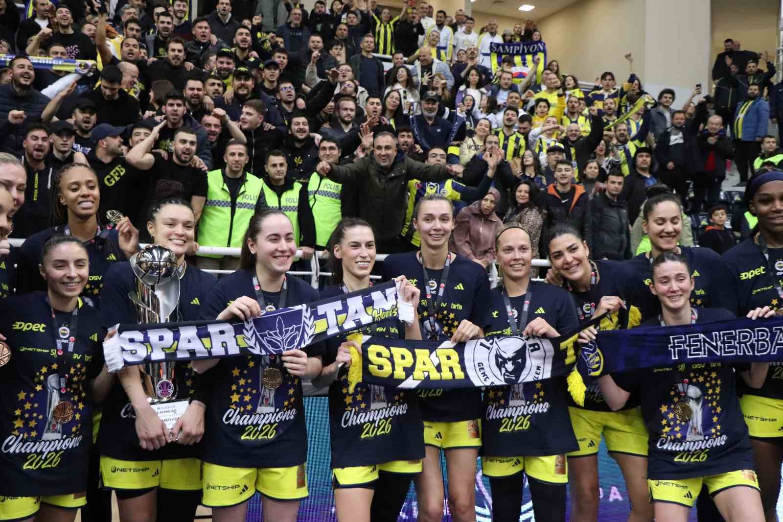 fenerbahce opet halkbank kadinlar turkiye kupasinin sahibi oldu 5 SBDQfbsB
