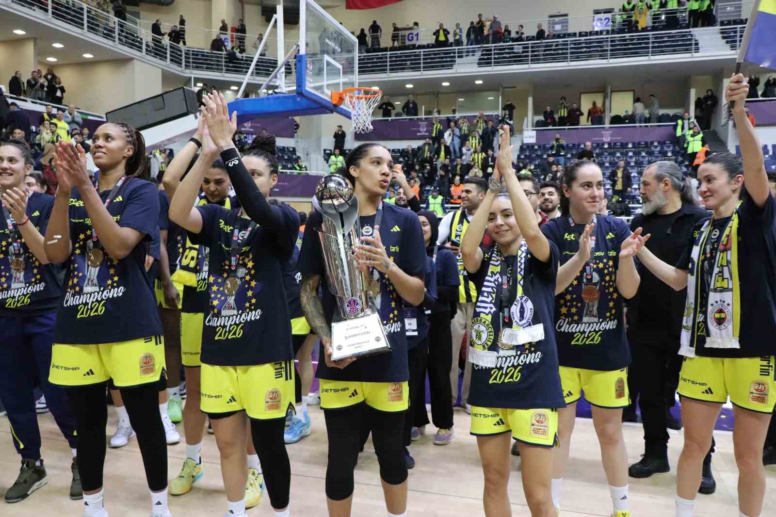 fenerbahce opet halkbank kadinlar turkiye kupasinin sahibi oldu 6 PXggn7cS