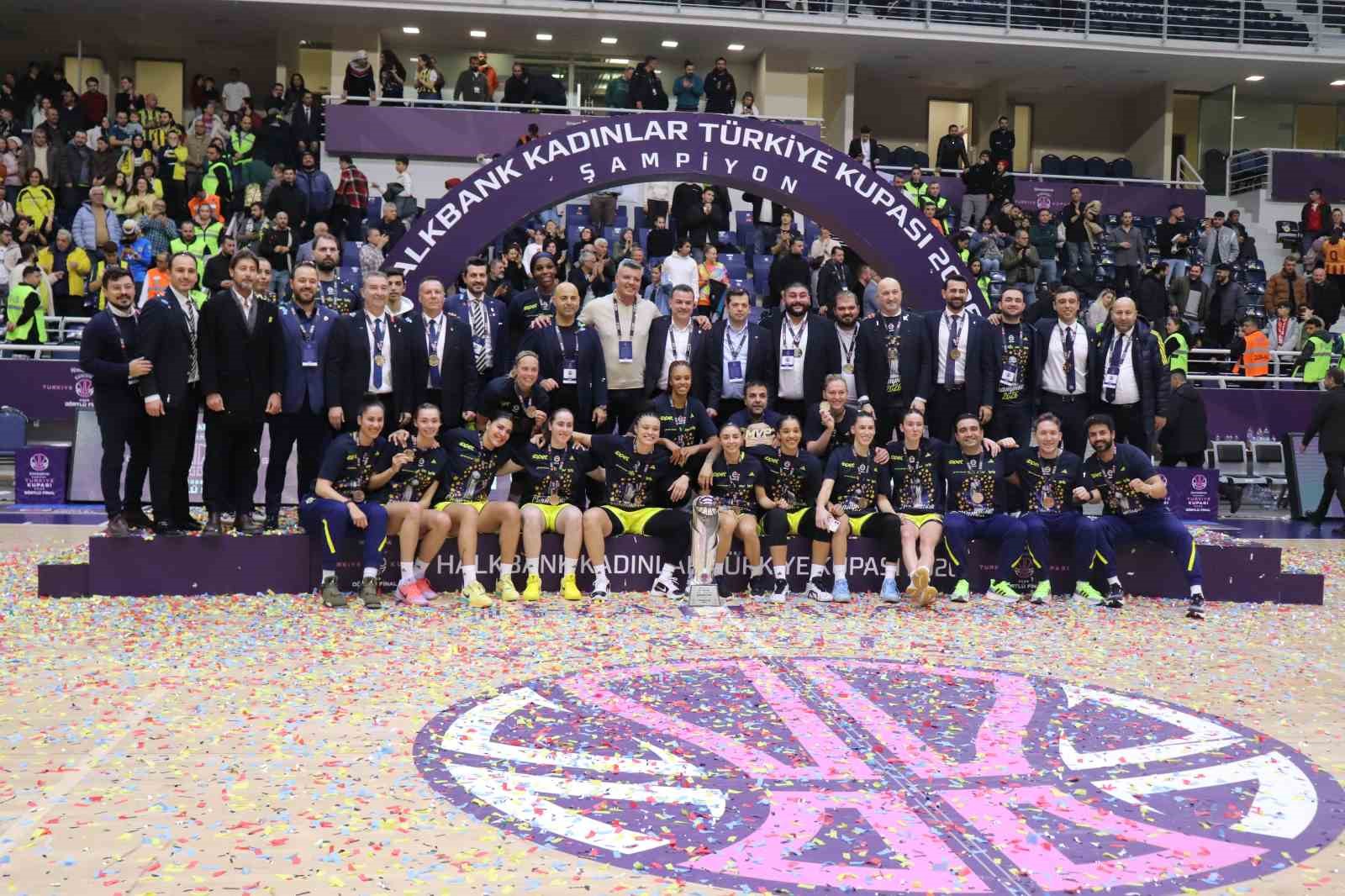 fenerbahce opet halkbank kadinlar turkiye kupasinin sahibi oldu 8 Xvw33MlN
