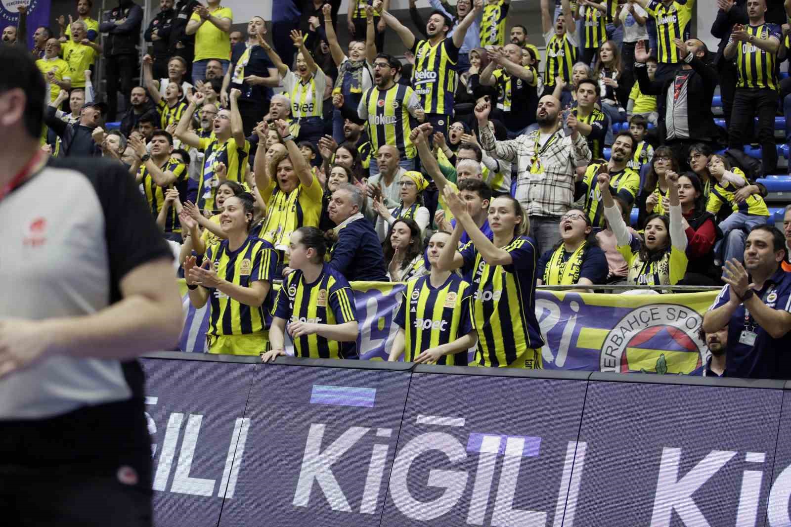fenerbahce seride 2 0 one gecti 9 1aC4auGA