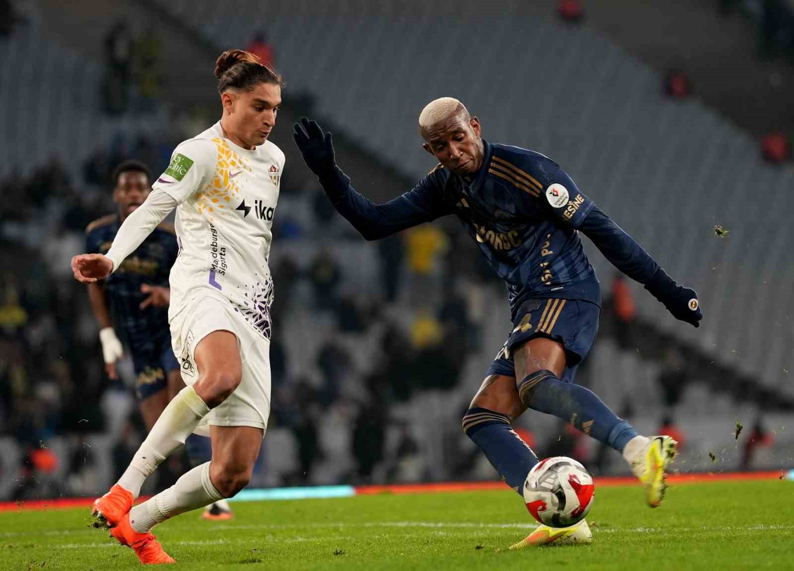fenerbahce sezonu eyupspor maciyla kapatacak 0 tWbsIgAR