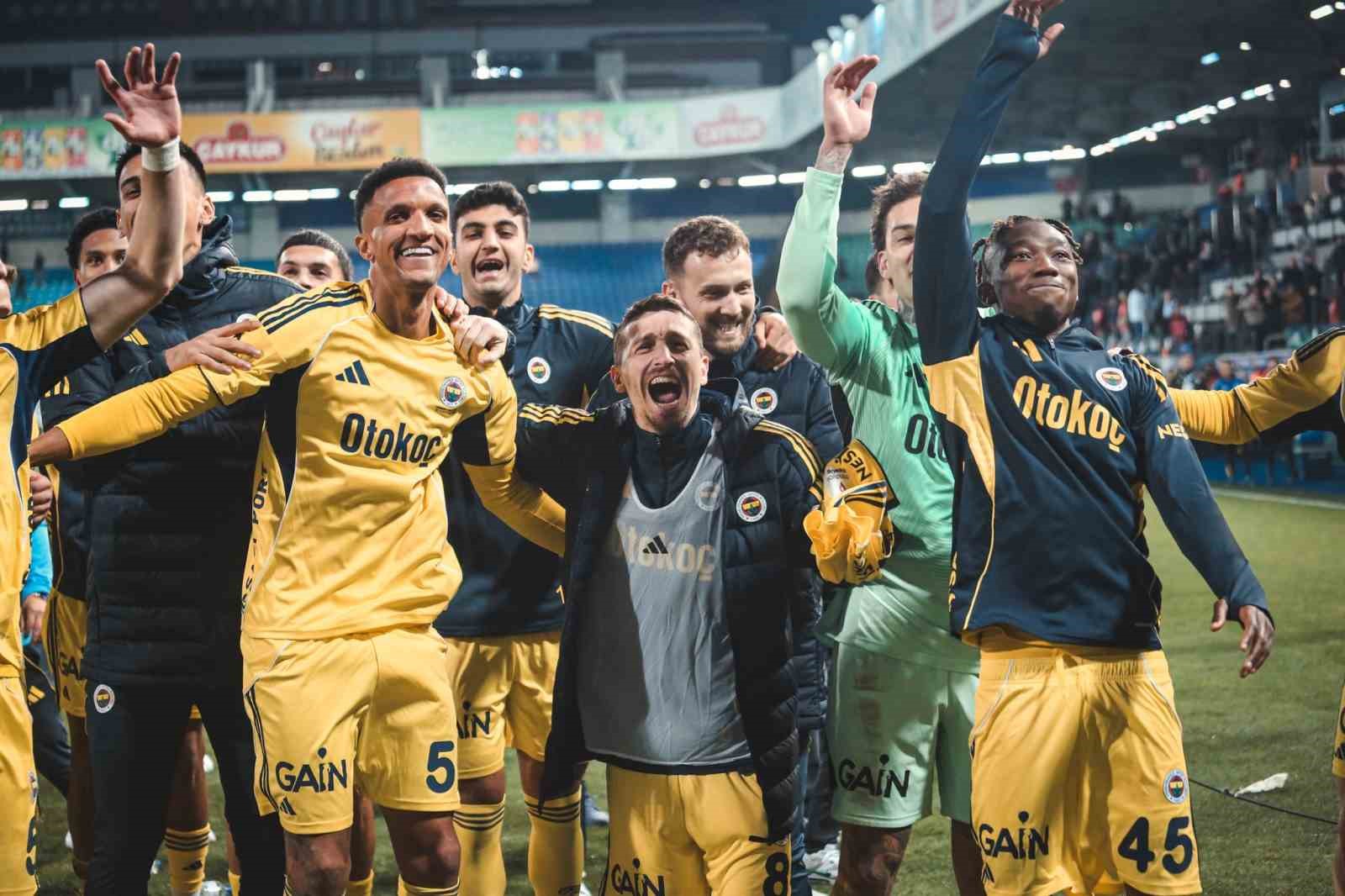 fenerbahce son 2 deplasmanda 2 0 geriden gelerek kazandi 1 F66tfqdu