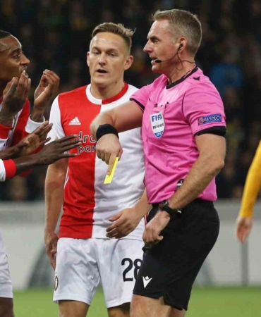 fenerbahce-stuttgart-macini-jakob-kehlet-yonetecek-aUvbChgf.jpg
